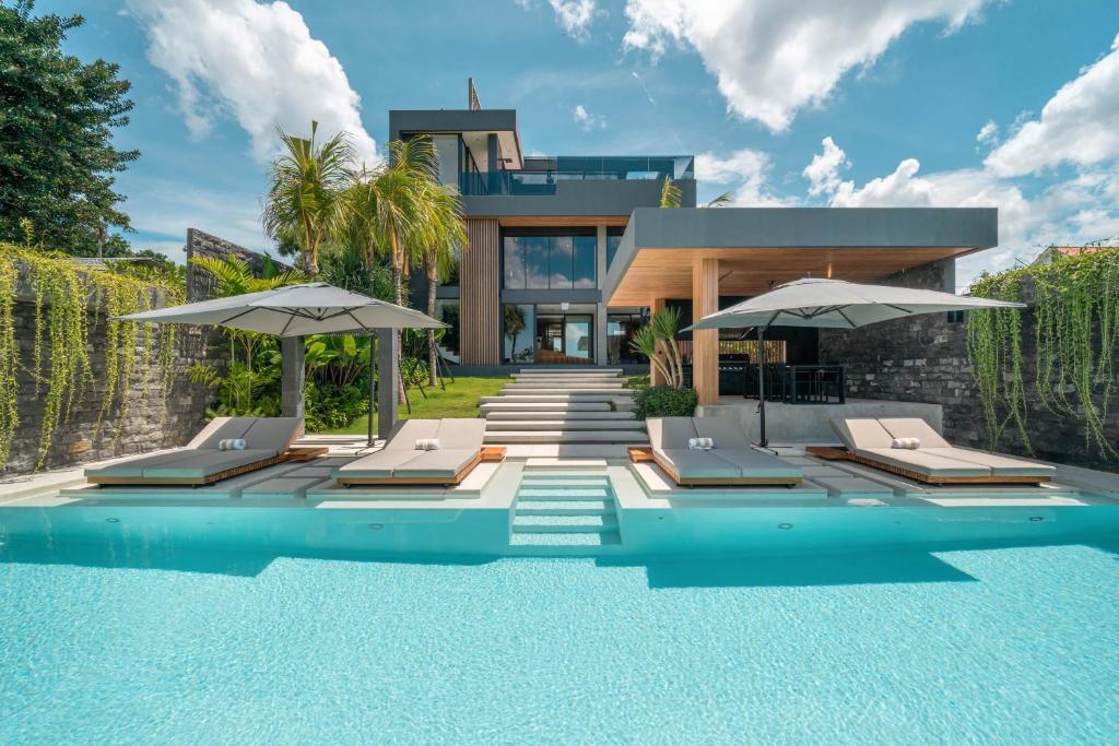 Beyond The Palms